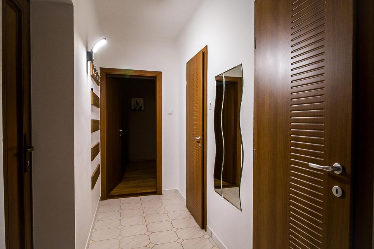 Thermal Next II Weninger Apartman Kiskunhalas Exterior photo